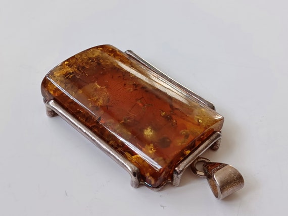 Fabulous Rectangular Amber Pendant - image 8