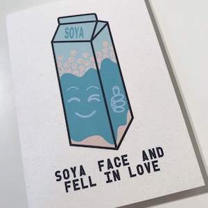 SOYA FACE et est tombé amoureux recyclé végétalien illustré romantique carte de Saint-Valentin
