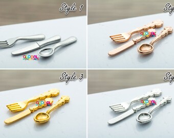 Puppenhaus Miniatur-Tellerset Aus Porzellan – Mit Besteck (Silber) Für Puppenküche & Deko