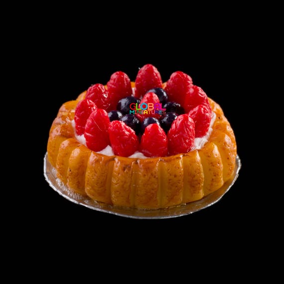 Dollhouse Miniatures Sugar Icing Blueberry Deep Filled Pie on Dish 1:12