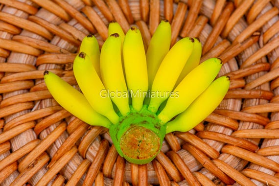 1:12 Scale Dollhouse Miniatures – Bunch of Banana Tropical