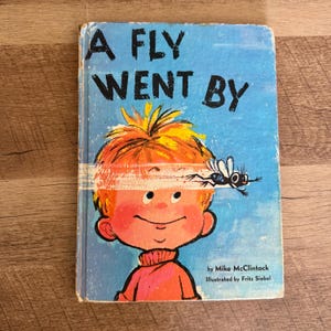 Vintage 50er Jahre Book A Fly Went von Mike McClintock Hardcover Illustriert Retro - MintMoonShoppe