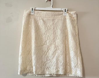 Vintage 90s Classic Cream Lace A-Line Skirt Knee Length Size 10 - NWT