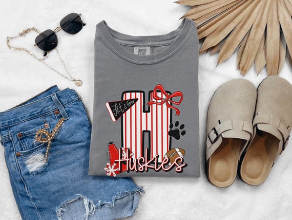 Huskies Spirit Shirt, Back to School Mascot Tee, Football Cheer Game Day Shirt, Custom Huskies Shirt, Teacher and student Tee