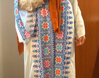 Palestinian Machine-Embroidered Long Sleeves with Slits Kimono Belted Bisht Thobe