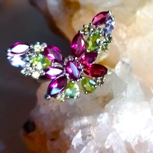 nice butterfly with natural tanzanite,peridot,rhodolite 925 silver sterling ring size 7 1/2