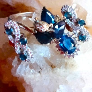 natural blue sapphire 925 sivler sterling earrings,pendant and ring size  7 3/4