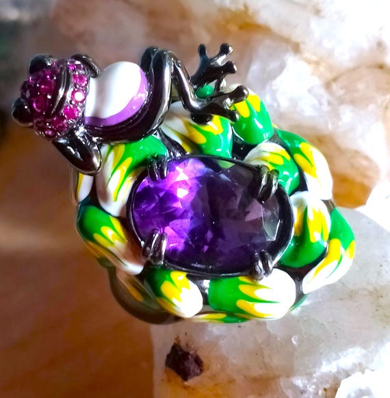 Funny Frog 3,5 Cm Long Ring Size With 14x10 Natural Amethyst