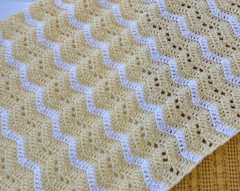 Handmade Crochet Baby Blanket: Yellow & White Chevron Ripple