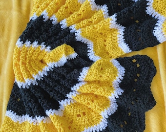 Crochet Baby Blanket: Black, Yellow, and White Knit Afghan