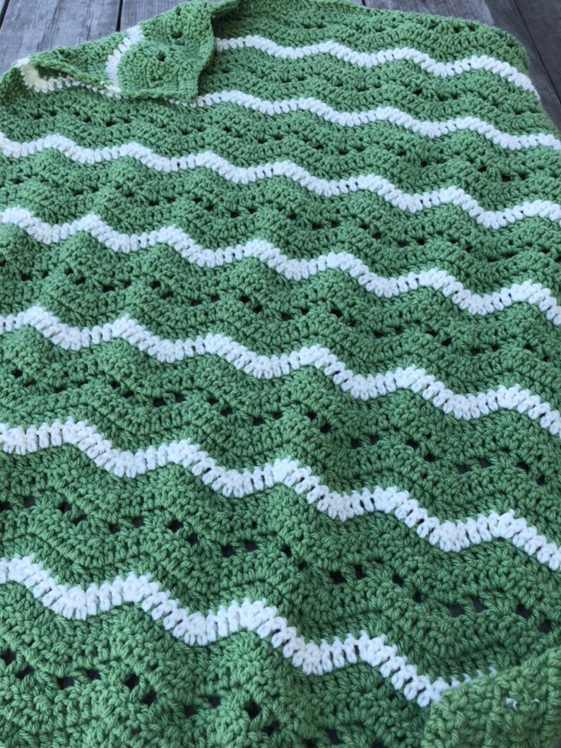 Crochet baby blanket green and ivory baby blanket baby Etsy