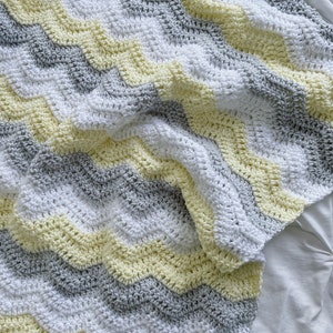 Couverture De Bebe Au Crochet Couverture Tunisienne De Bebe Etsy