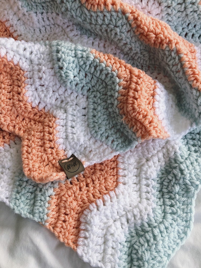 Crochet baby blanket Crochet baby blanket in ice bluegreen Etsy