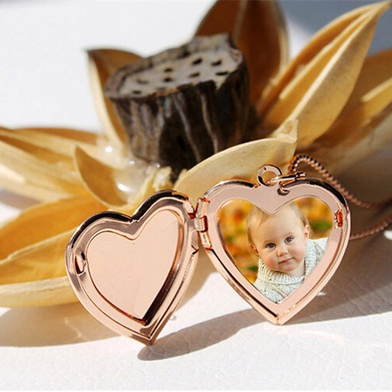 Shrinking locket online