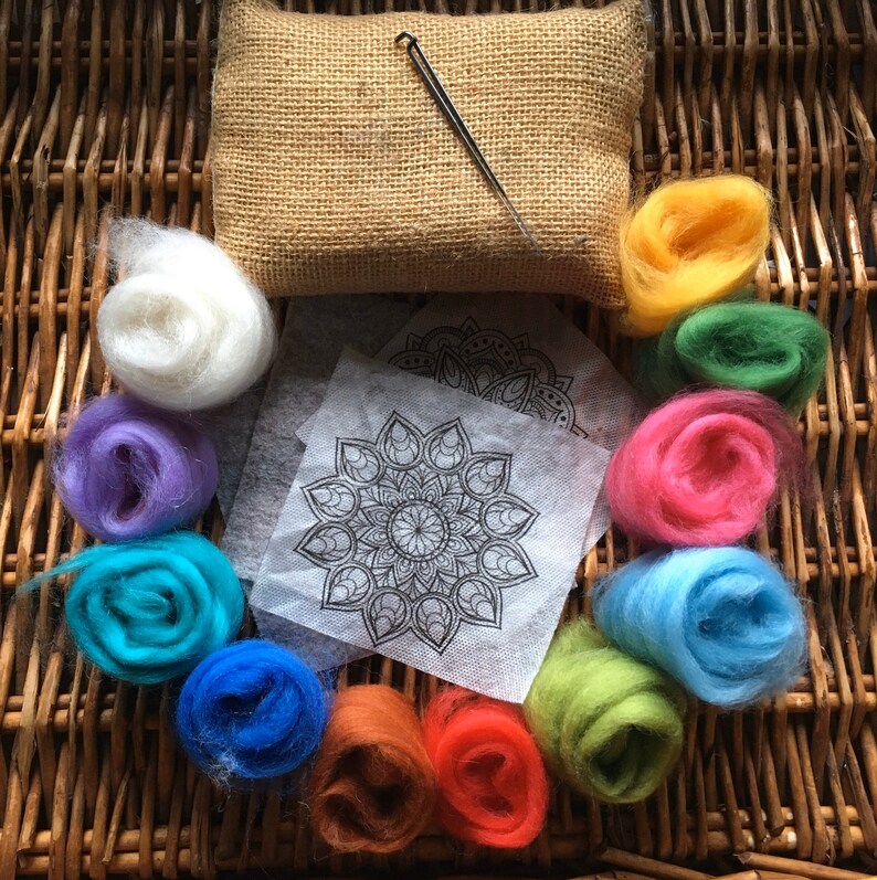 Needle Felting Kit Needle felt Mandala Craft Kit Beginners Etsy