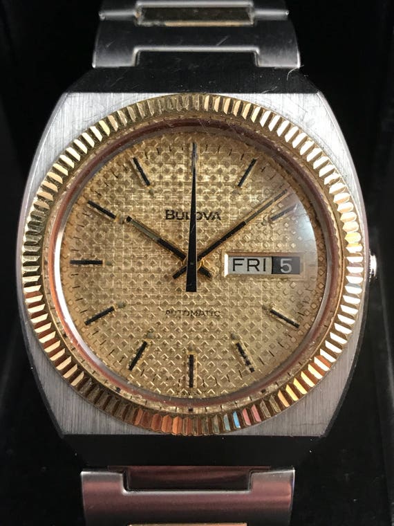 vintage bulova automatic watch