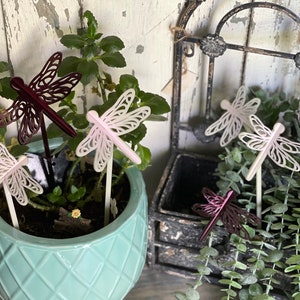 Juego de estacas de jardín y plantas de libélula 3D de 6 descargas digitales SVG para material Glowforge o láser de 1/8" solo, no un elemento físico