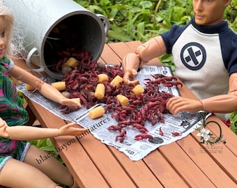1:6 Scale Miniature Crawfish Boil Cajun Feast for Fashion dolls and Elf Doll