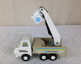 tonka bell system bucket truck