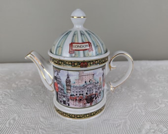 James Sadler Horse Guards Teapot: Limited Edition Bone China