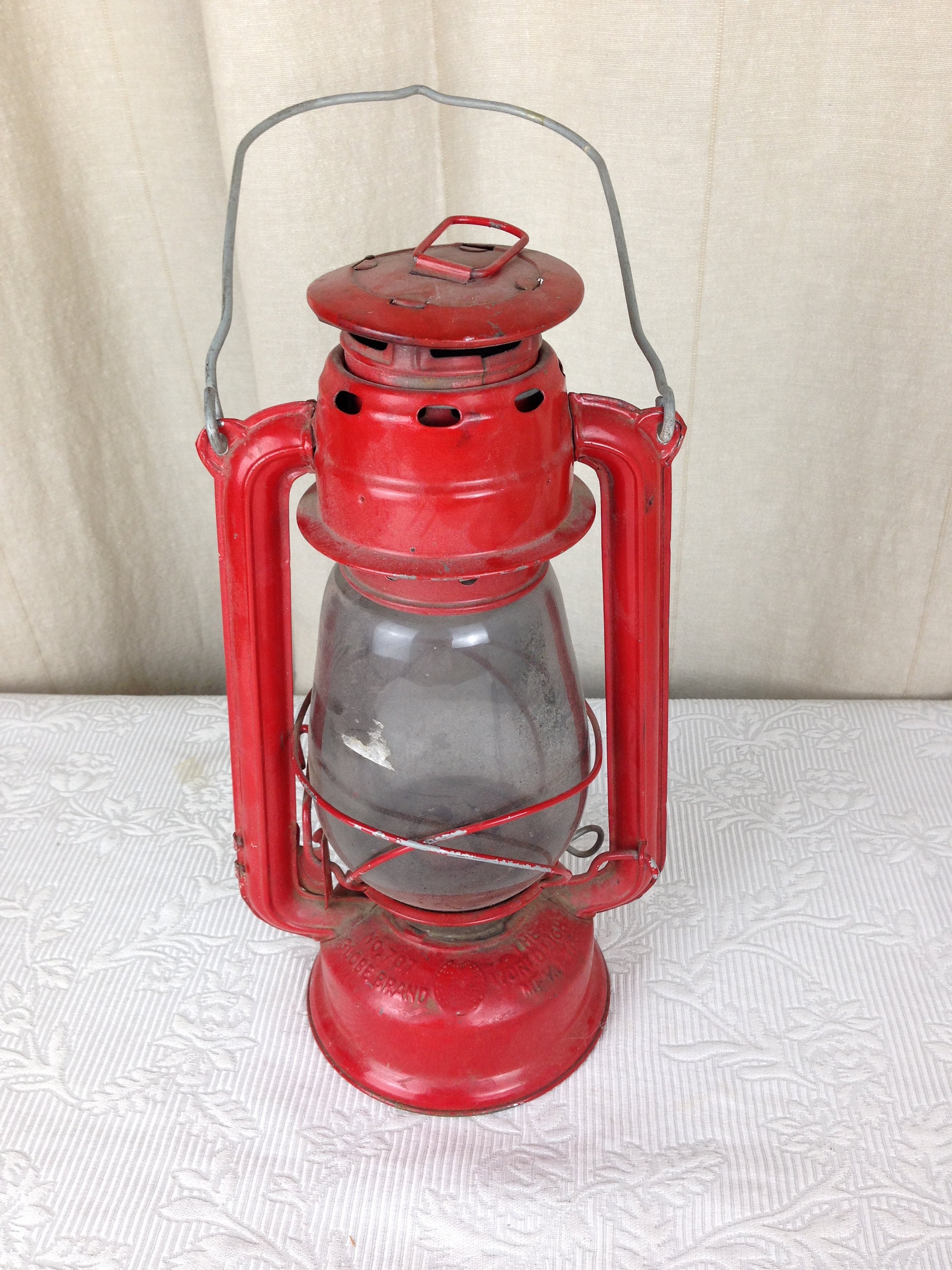 ⭐️【GLOBE BRAND」「NO. 202」⭐️ ヴィンテージ・ランタン✨ Vintage World Light Mfg. Co. Globe Brand Lantern Model No. 707 Red