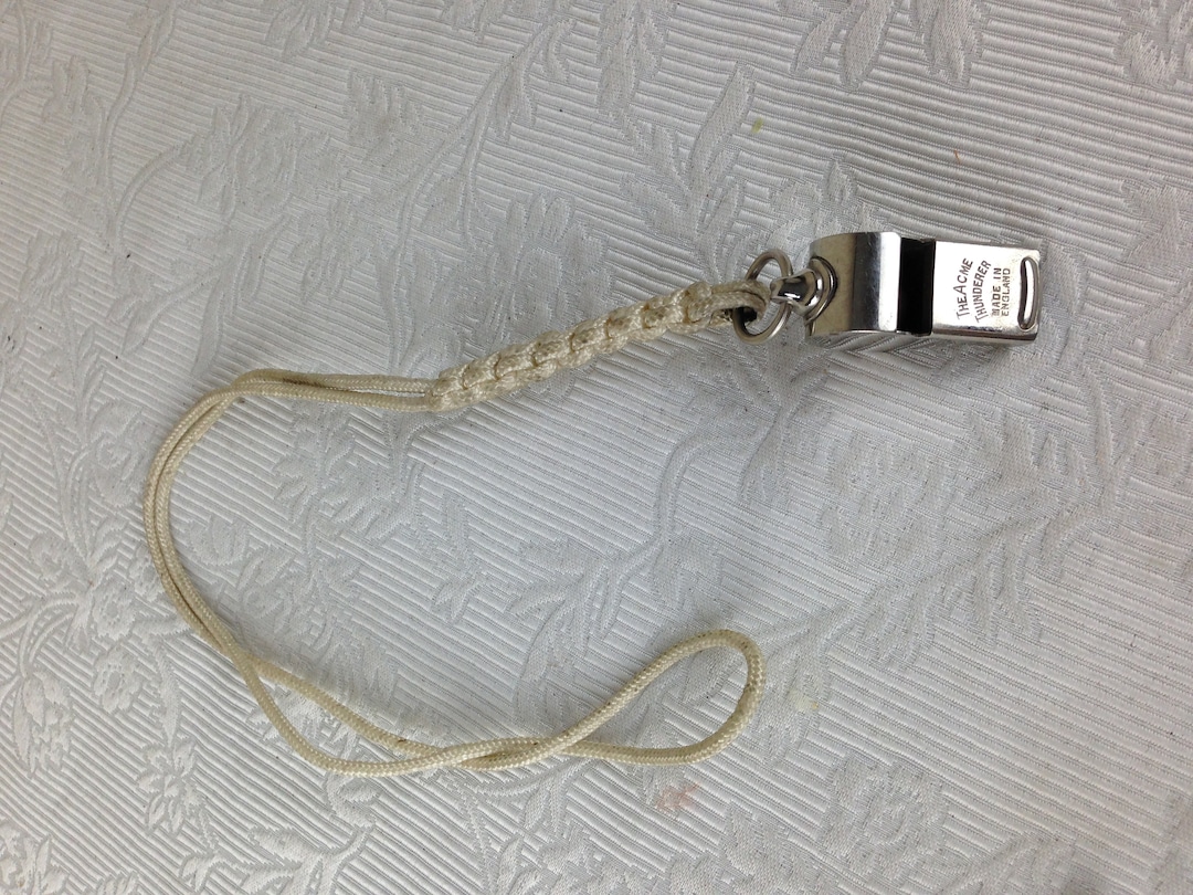 Sifflet Precision Training Acme Thunderer Whistle avec prise pour les