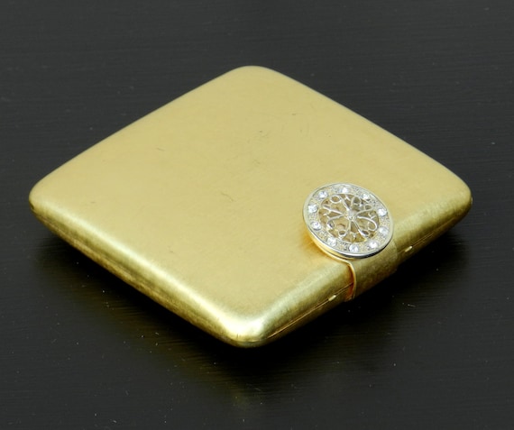 Vintage Avon 'Imperial Jewel' Compact Textured Go… - image 1