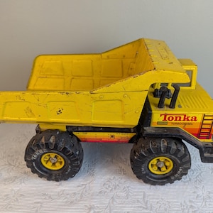 Vintage Tonka Turbo Diesel Kipplaster XMB-975 Gepresster Stahl und Kunststoff 04876