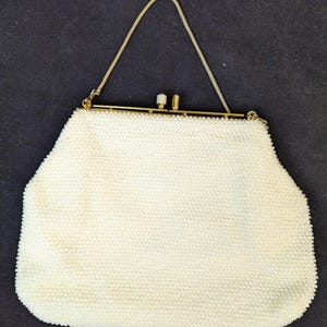 Lumured ヴィンテージ　50 ‘s 古くて素敵なビーズバッグ　アイボリー Vintage 50s 60s White Gold Beaded Handbag Purse Lumured