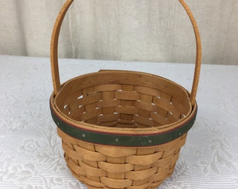 Vintage kleine longabergermand 5 5/8 inch rond met vast handvat met groene en rode streep 04008