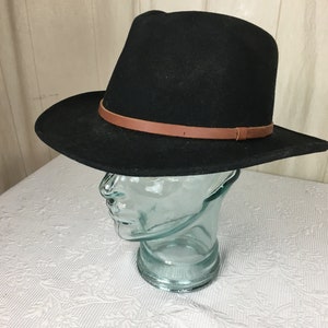 Vintage Black Pendleton Wool Fedora Style Hat  Size Medium    04250