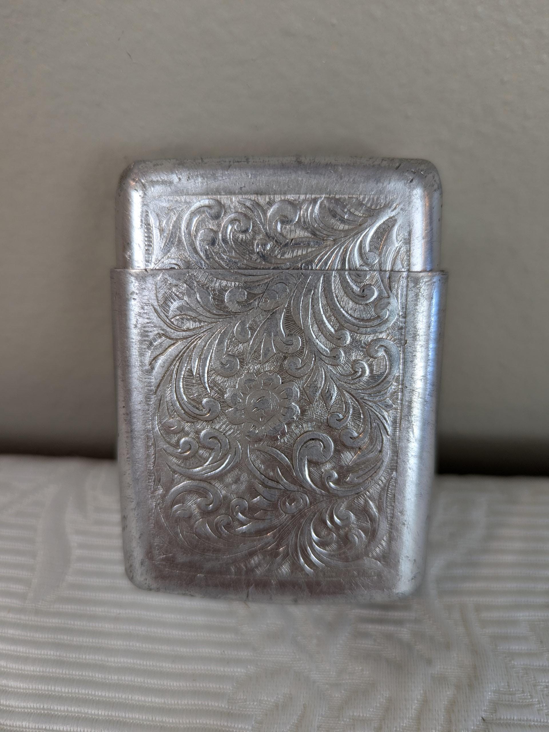 Amazon.com: X-LIGHTER Vintage Cigarette Case with Lighter