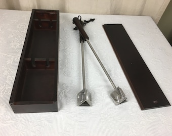 Set of 2 Steak Branding Irons in Wooden Box and Care Instructions    04065