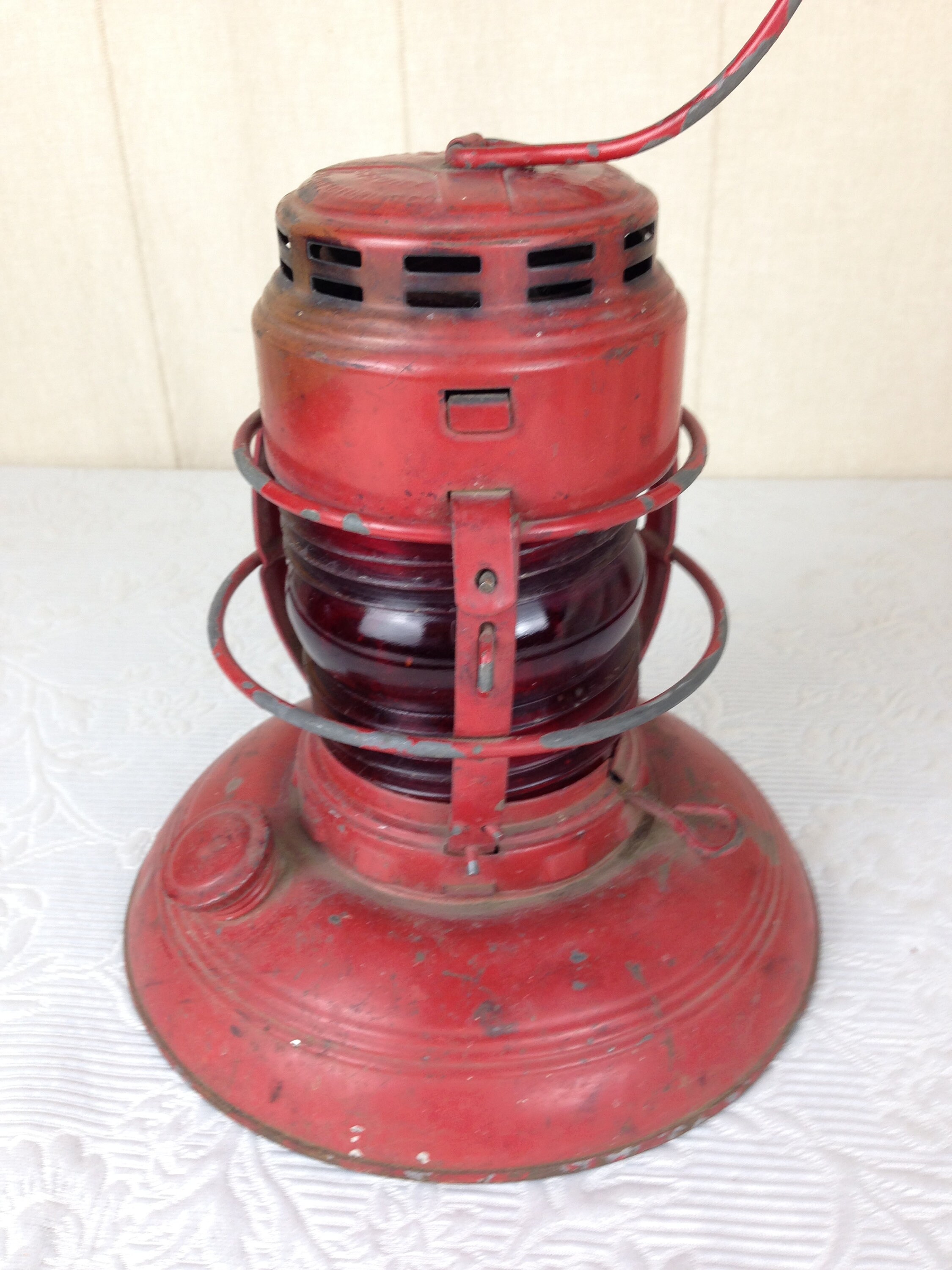 Vintage Embury Man. Co. No. 40 Traffic Gard Lantern in Original
