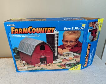Farm Country Ertl Barn Sets Vintage ERTL Farm Country Barn Silo