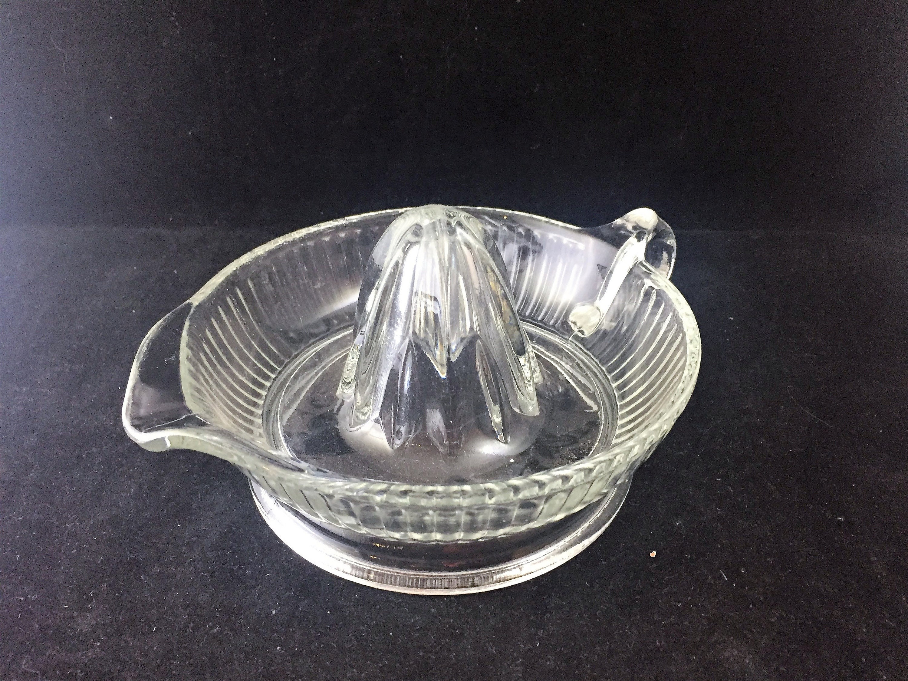Ancien Extracteur De Jus Alésoir En Verre Ambré - Presse-agrumes Vintage Grande Époque - Déco Rétro