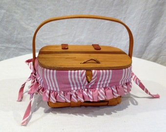 Longaberger Small Basket with Leather Hinged Wooden Lid and Wooden Closure has Wood Hinged Handle with Fabric Liner  04371