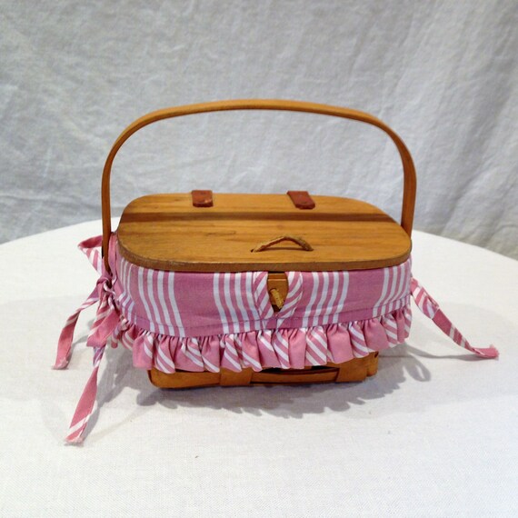 Longaberger Small Basket with Leather Hinged Wooden Lid and Wooden Closure has Wood Hinged Handle with Fabric Liner  04371