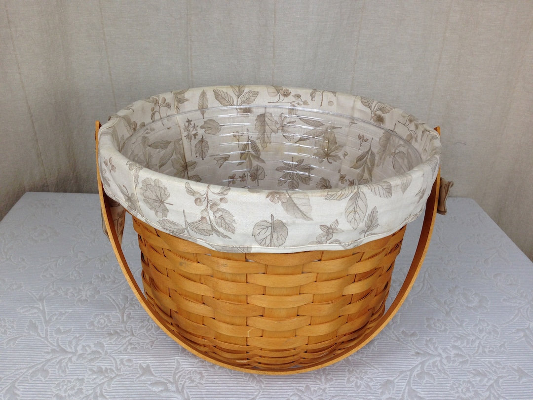 Vintage Large Roundlongaberger Basket 13 Inches Across and Stands