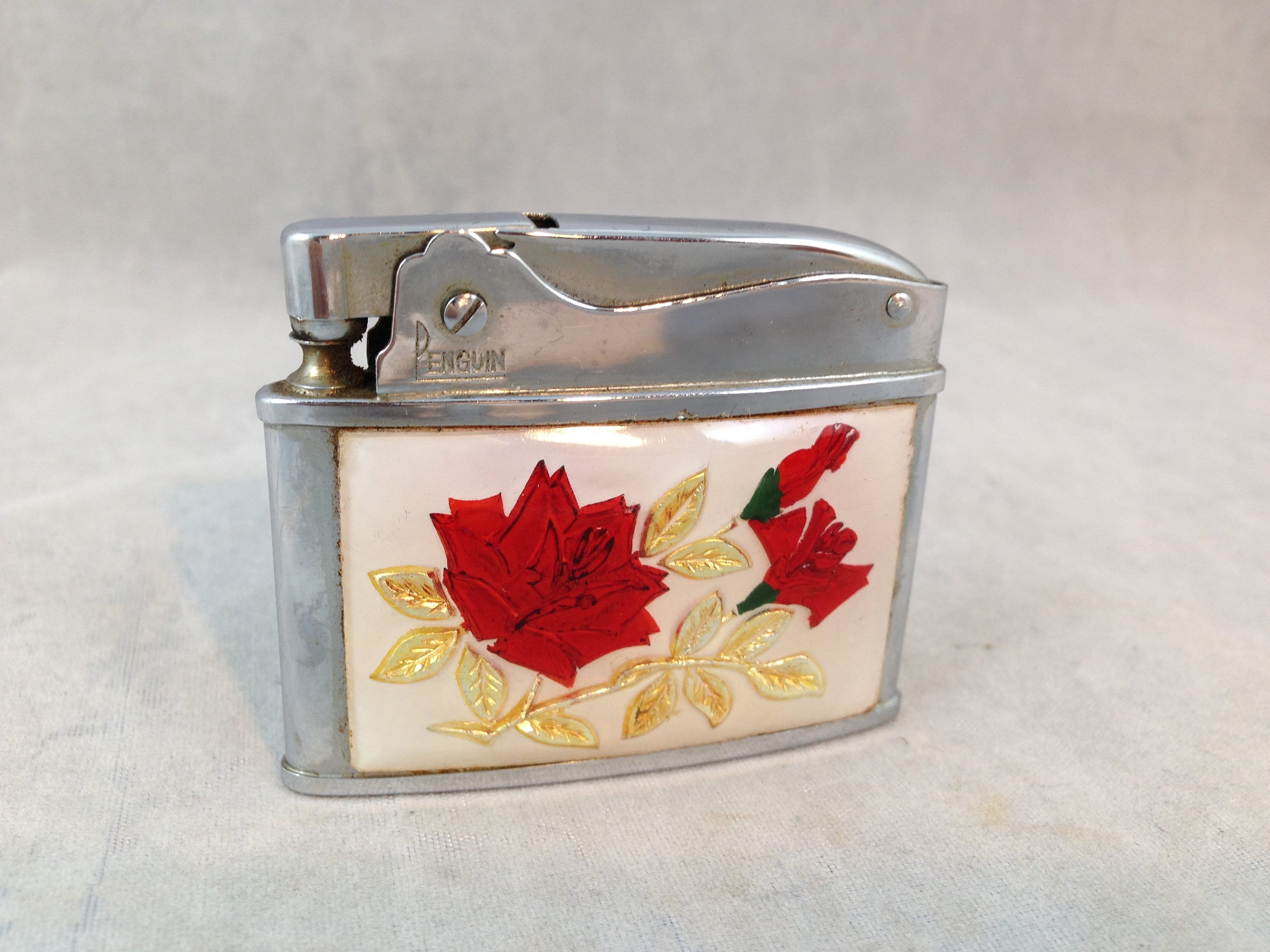 Vintage Penguin Superlative Lighter Model 18250 With Red