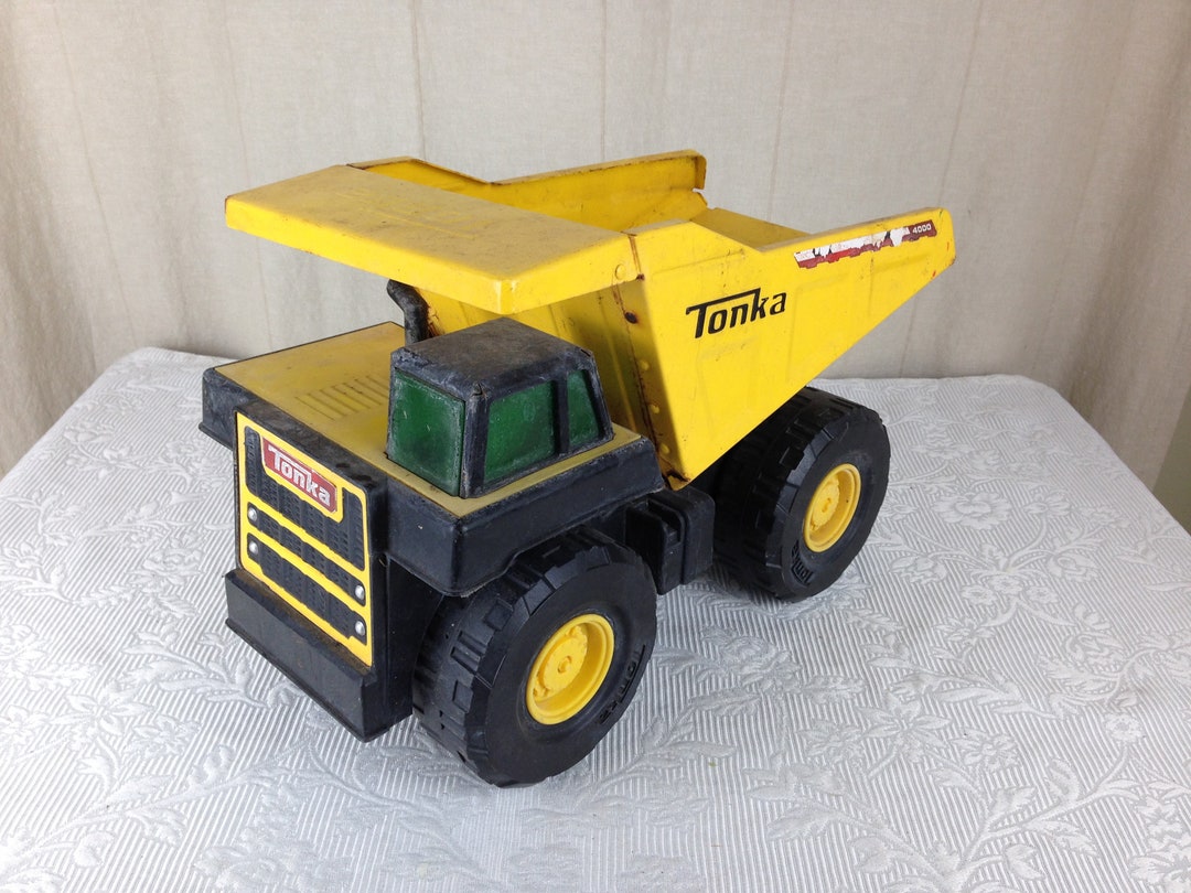 Vintage Tonka Dump Truck Large Plastic Body With Metal Dump Bed 03068 Etsy UK