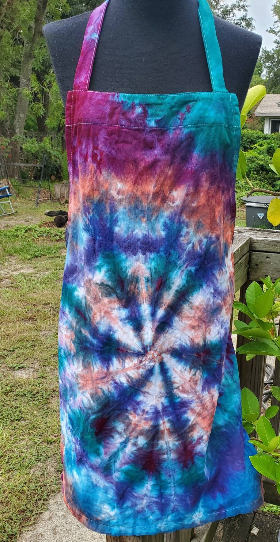 Tie Dye Apron, Tie Dye Craft Apron, Tie Dye Kitchen Apron, Waitress