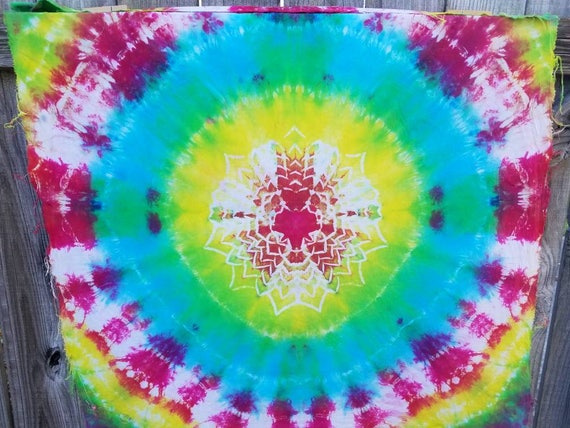 Tie Dye Cotton Fabric, Tie Dye Tapestry, Tie Dye Wall Hanging, Rainbow Tie Dye, Hand Dyed Fabric, Tie Dye Sewing Supplies, Tie Dye Craft