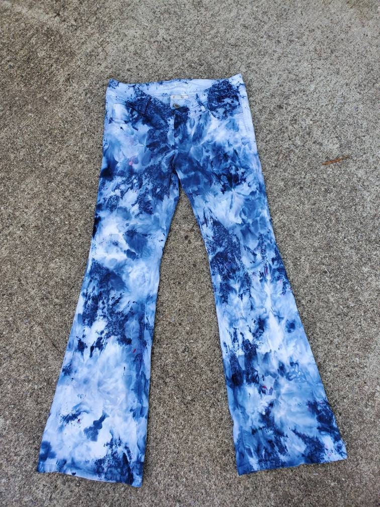 tie dye jeans women