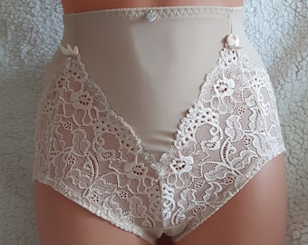 high waist lingerie,plus size panties,handmade panties,lingerie cross dressing,bbw woman,lace lingerie,lace underwear,vintage lingerie,beige