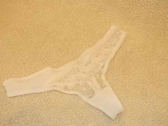 Sexy tanga blanca de encaje – Nando Barcelona