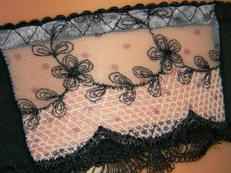 Plus size lingerie set handmade Bra and knickers/panties set in Black color with rose lace image 5