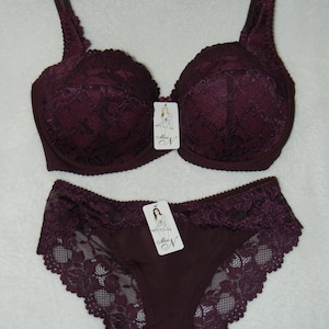Handmade plum lingerie set, plus size Bra Set, underwear set, ladies underwear, Honeymoon lingerie set, vintage lingerie