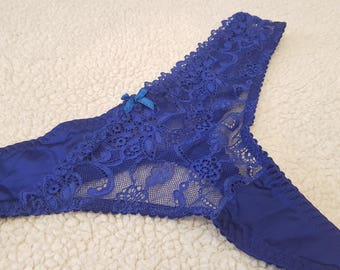 Pantaletas azules sale