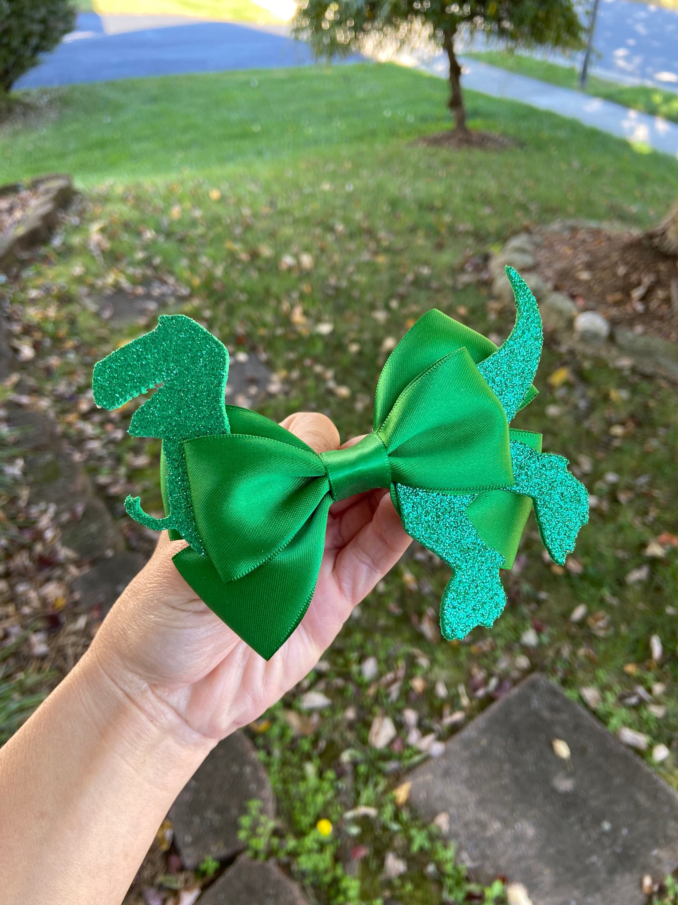 Dinosaur hair bow Clearance